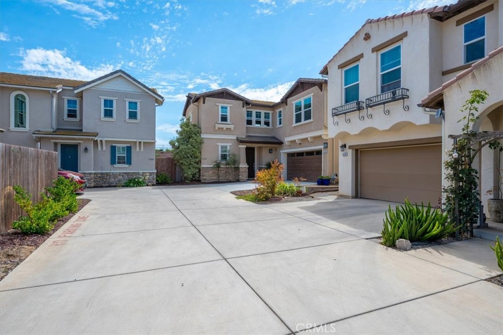 1118 Fox Field Lane