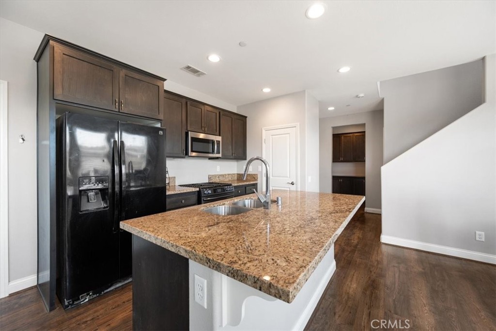 1118 Fox Field Lane