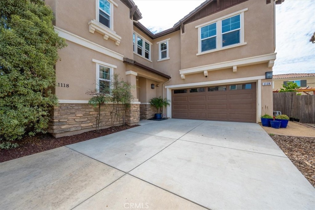 1118 Fox Field Lane