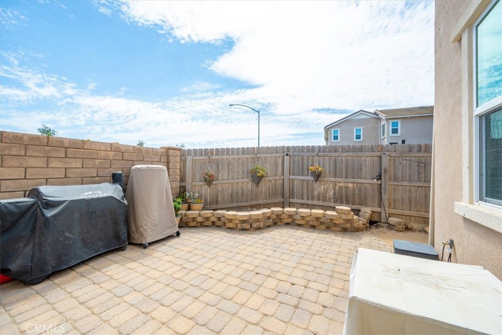 1118 Fox Field Lane