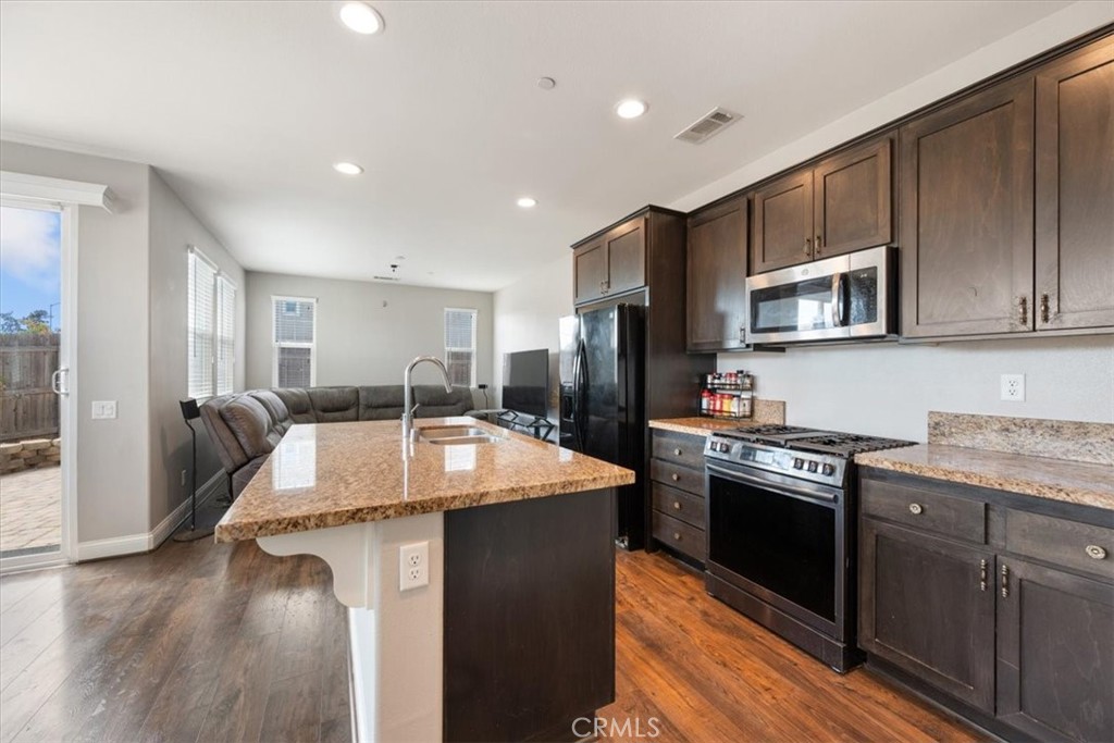1118 Fox Field Lane