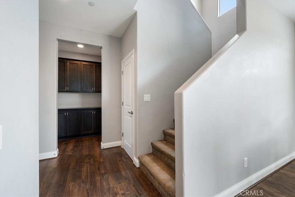 1118 Fox Field Lane