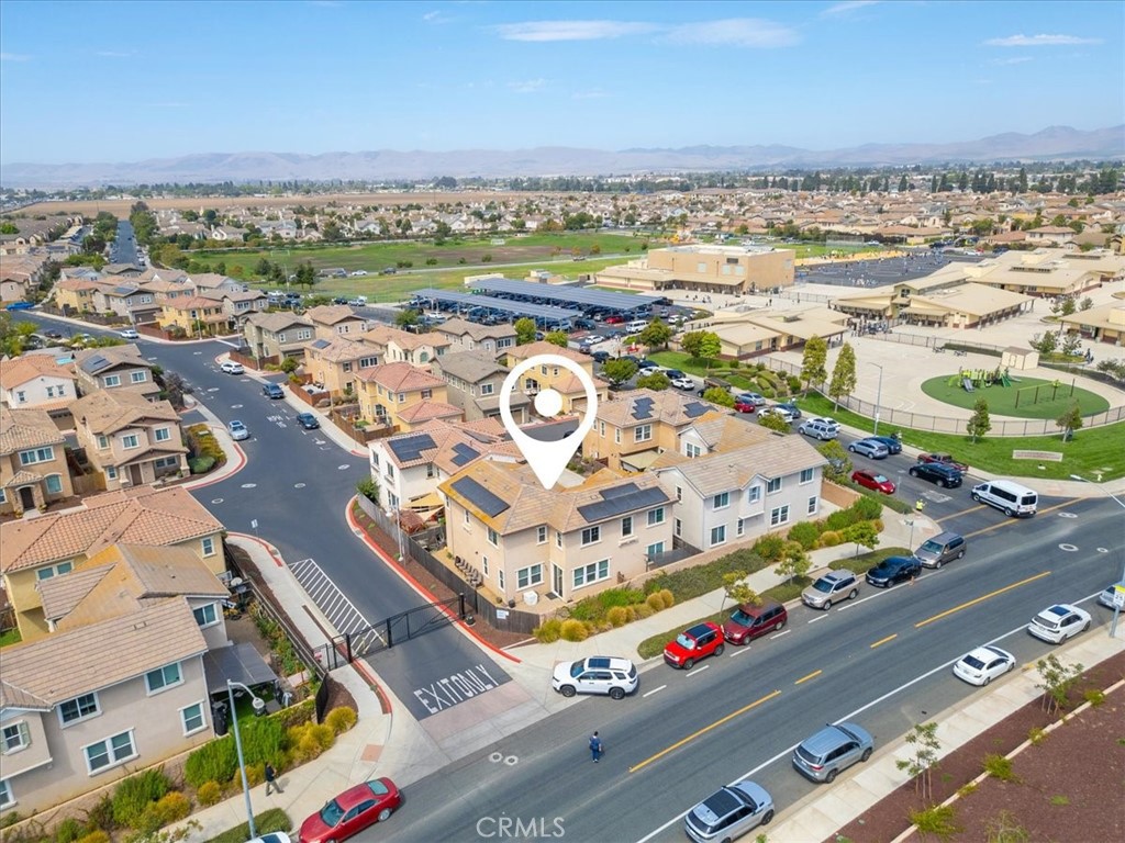 1118 Fox Field Lane