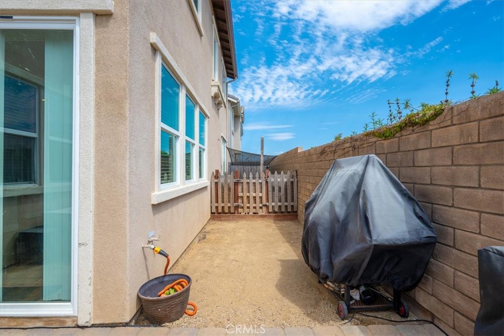 1118 Fox Field Lane