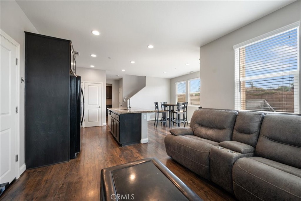 1118 Fox Field Lane