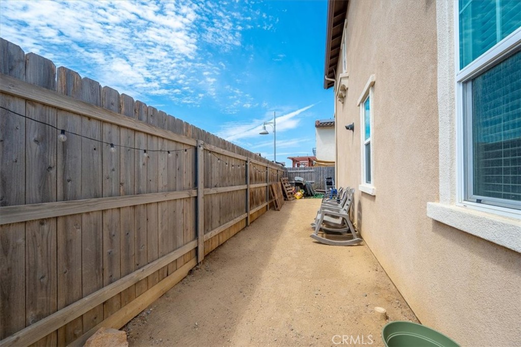1118 Fox Field Lane