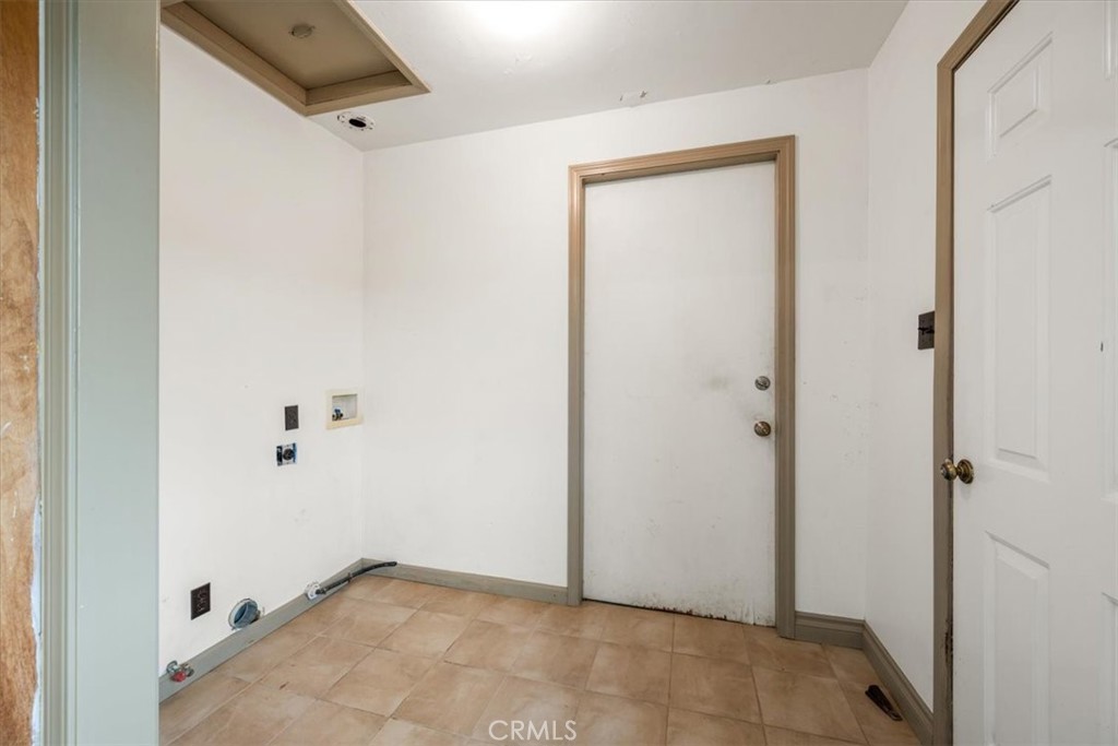 8390 San Gabriel Rd.