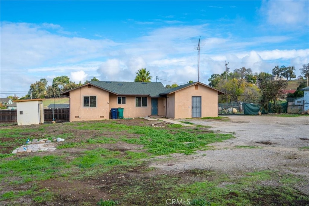 8390 San Gabriel Rd.