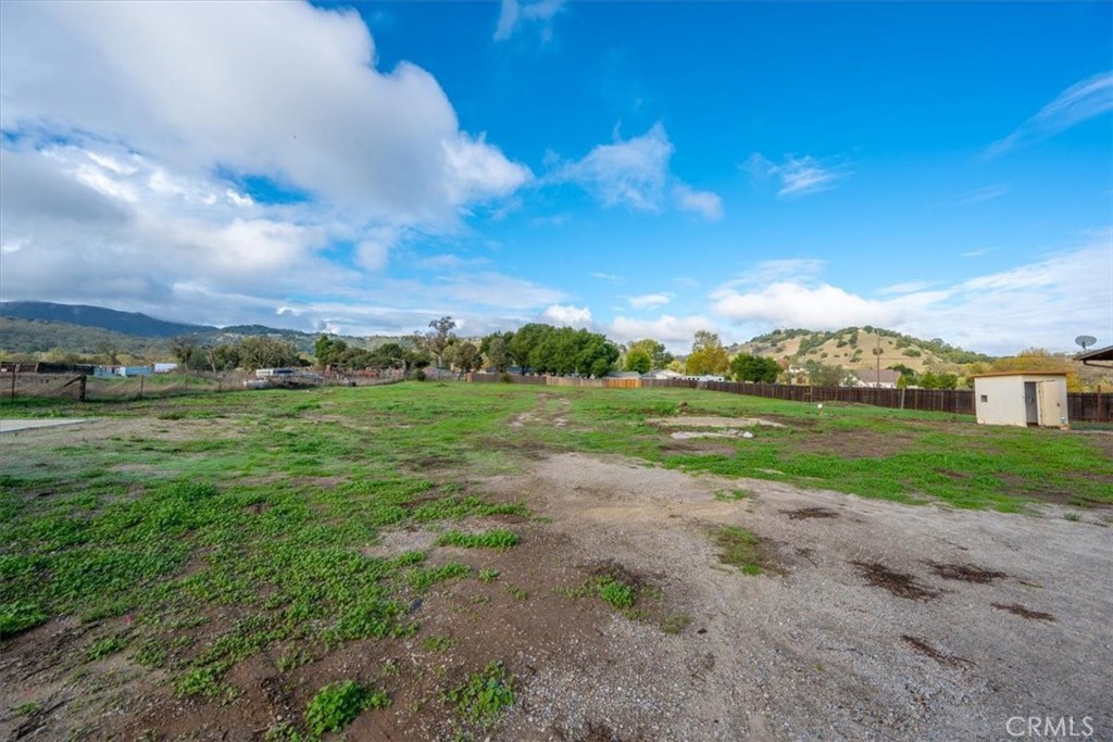 8390 San Gabriel Rd.