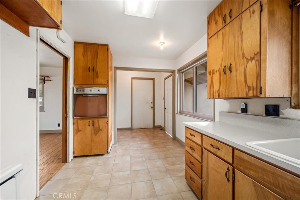 8390 San Gabriel Rd.