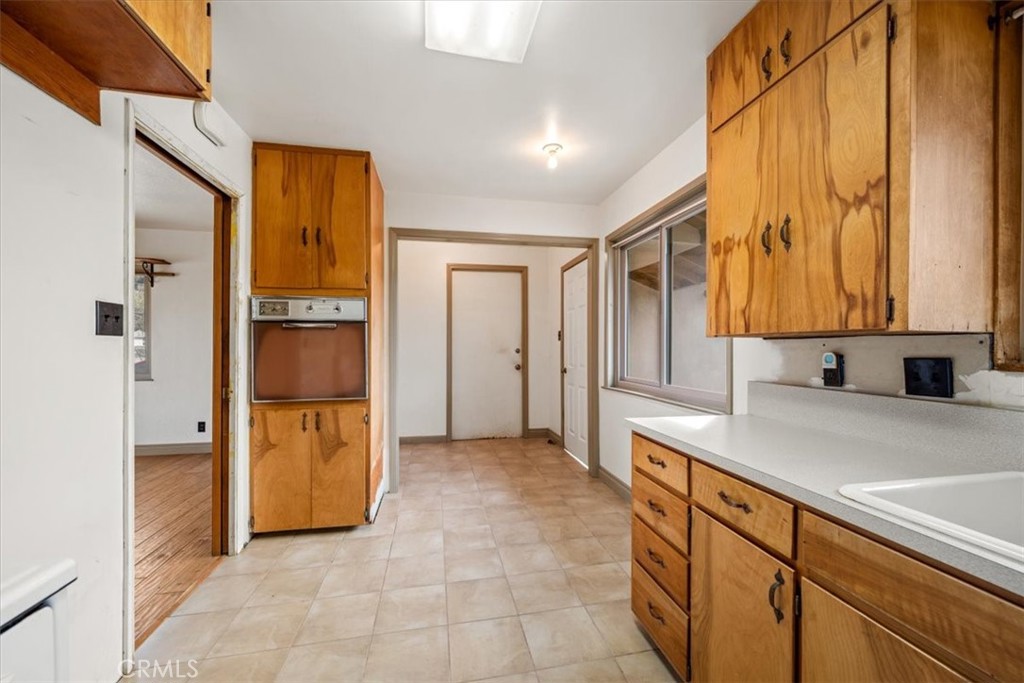 8390 San Gabriel Rd.