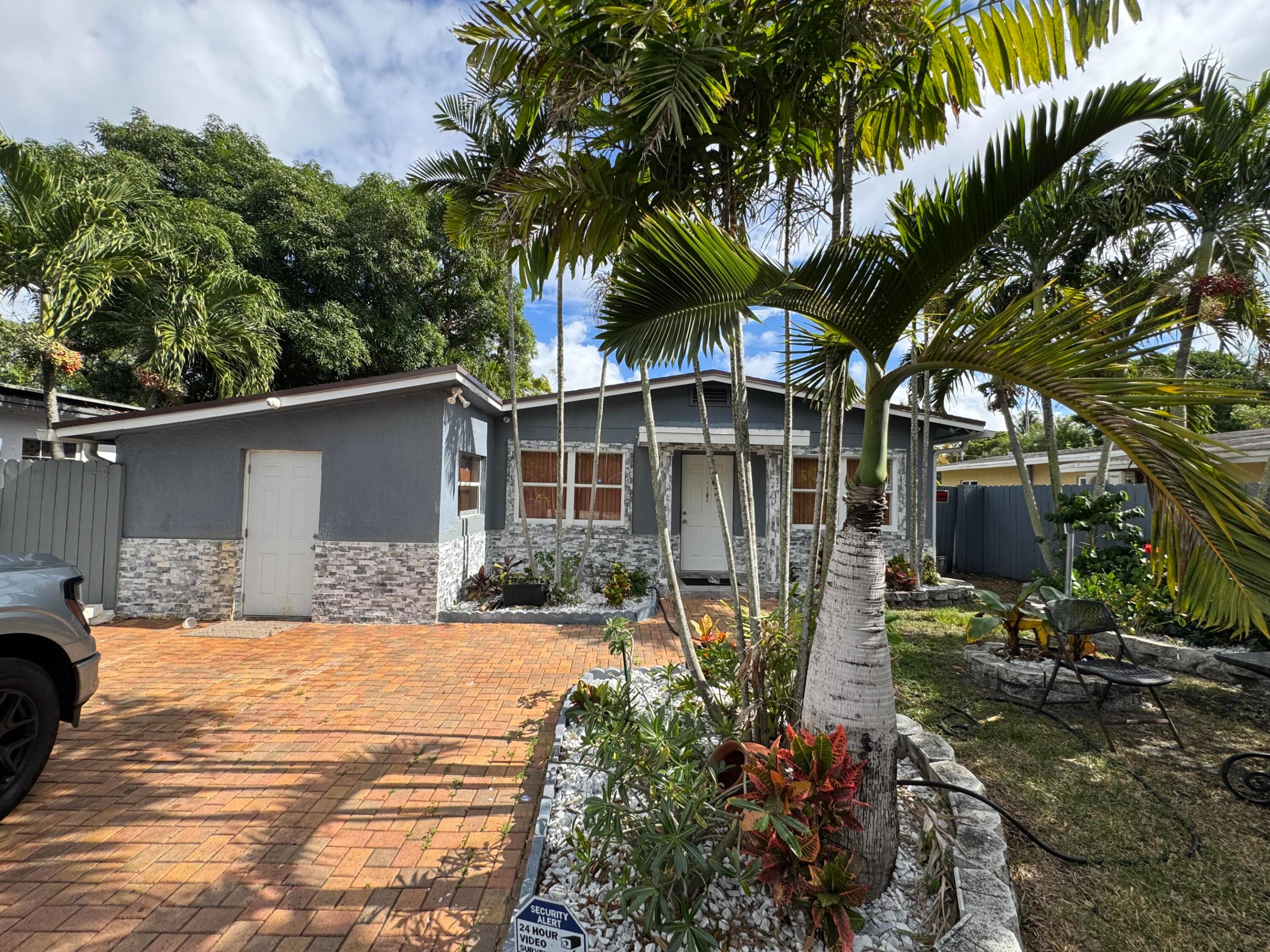 1132 NW 7th Ter