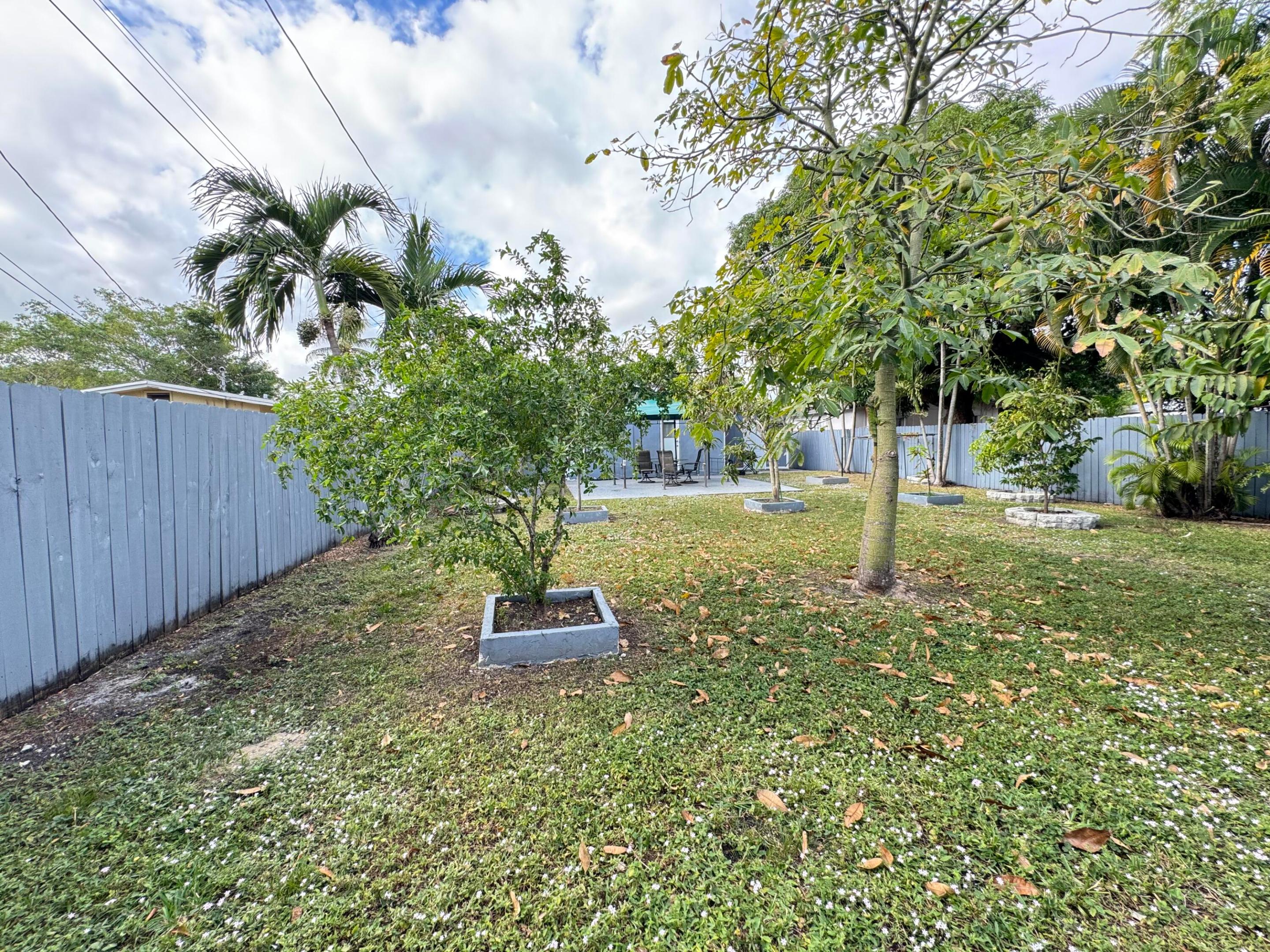 1132 NW 7th Ter