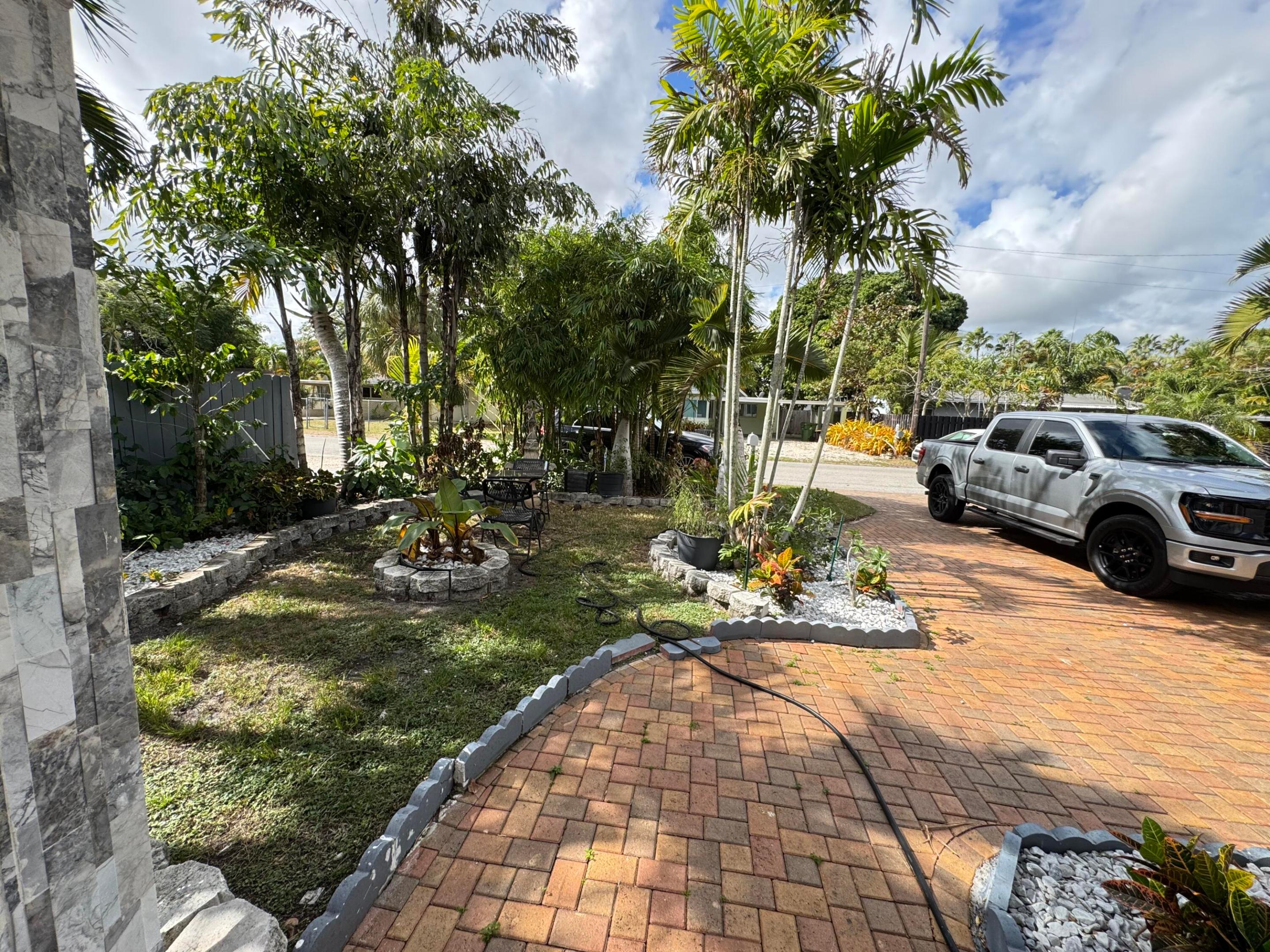 1132 NW 7th Ter