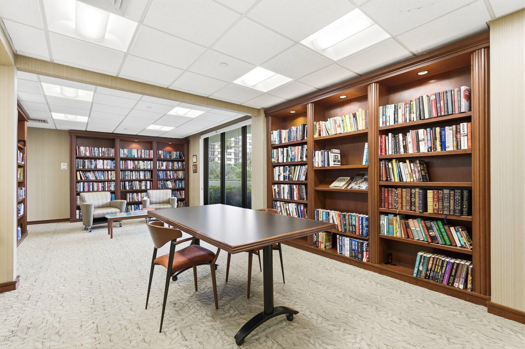 2001 N Ocean Boulevard 305
