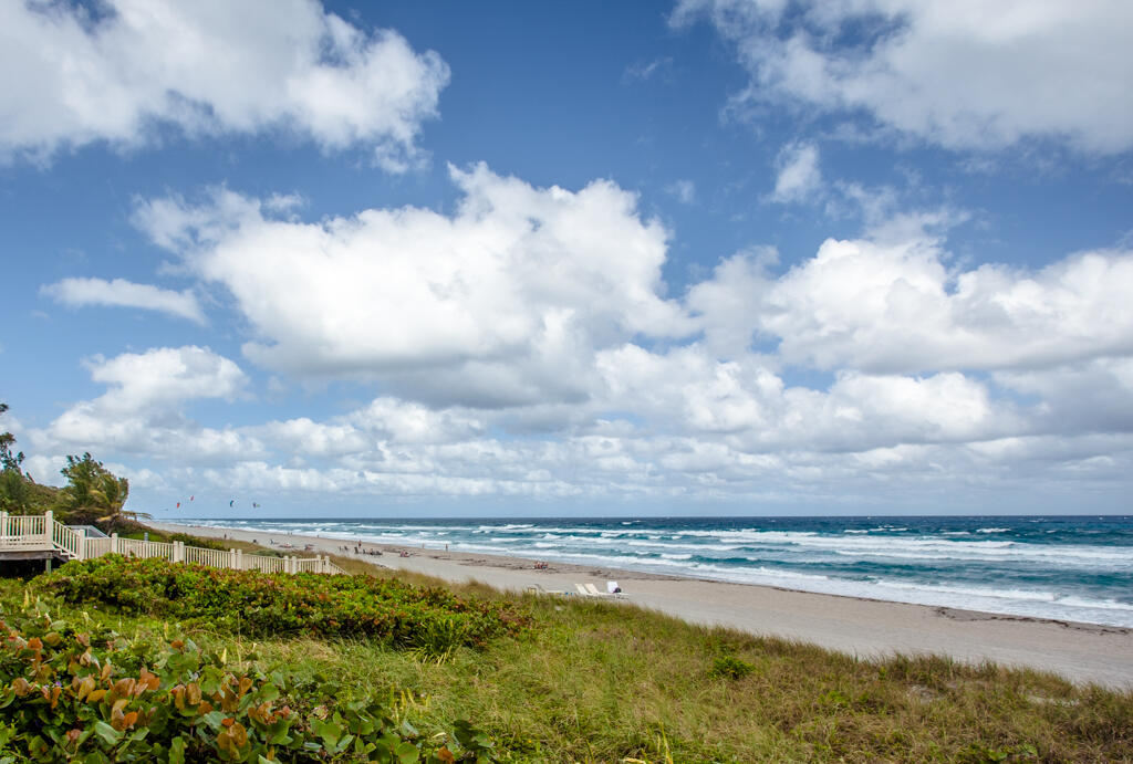 2001 N Ocean Boulevard 305