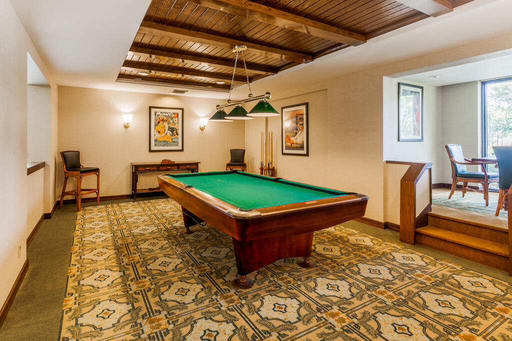 2001 N Ocean Boulevard 305