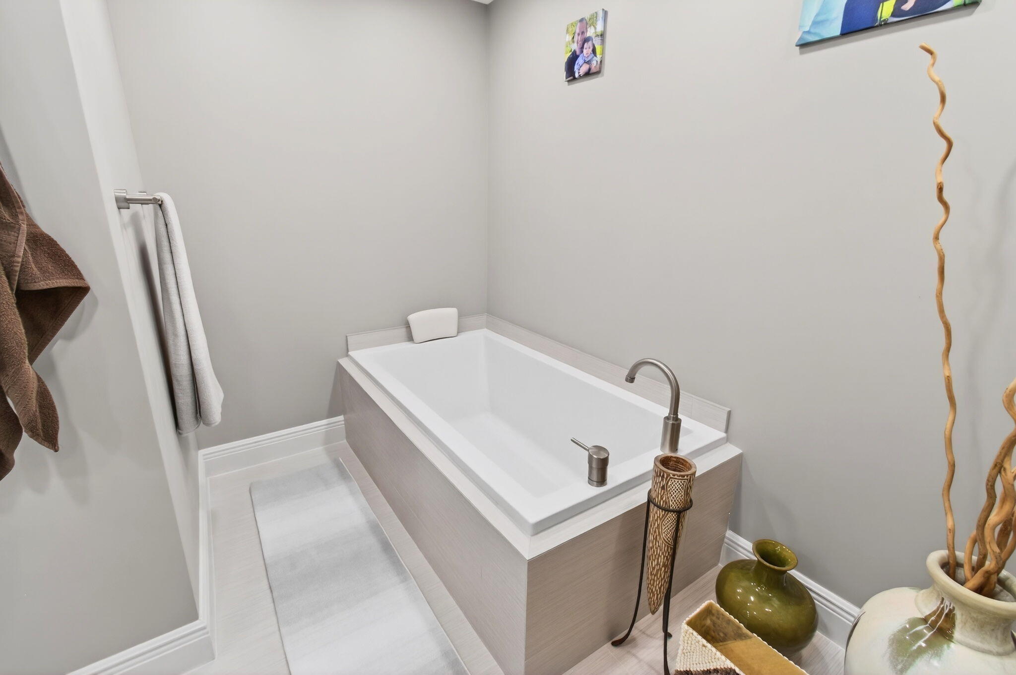2001 N Ocean Boulevard 305