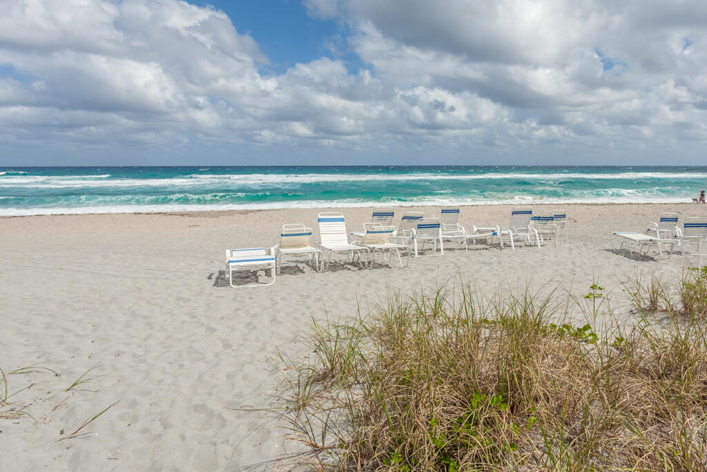 2001 N Ocean Boulevard 305