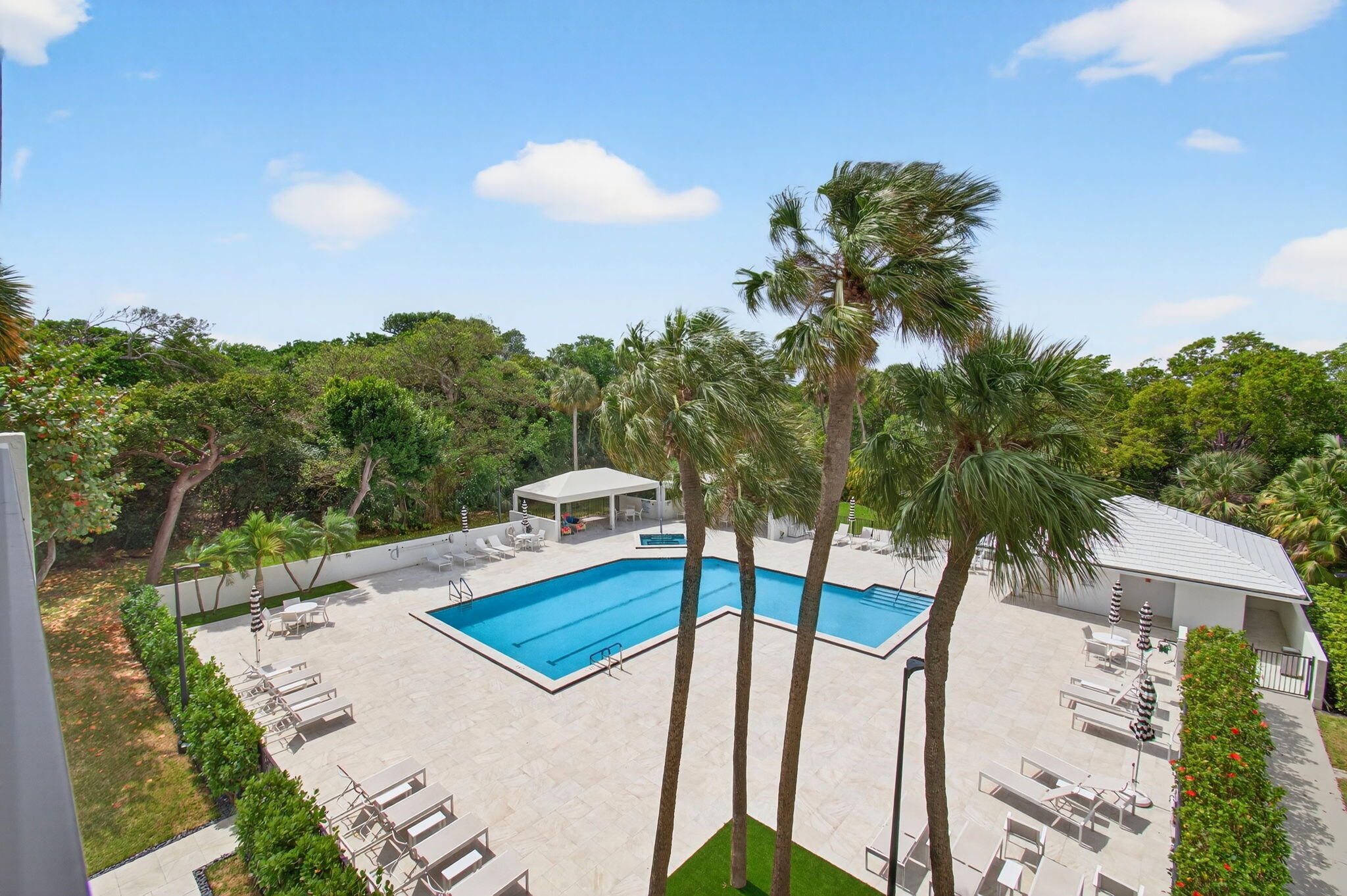 2001 N Ocean Boulevard 305