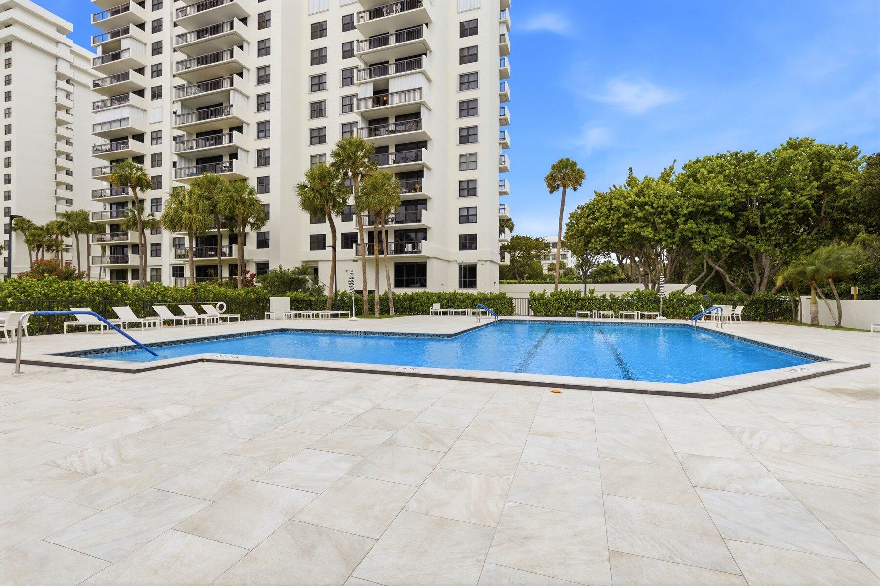 2001 N Ocean Boulevard 305