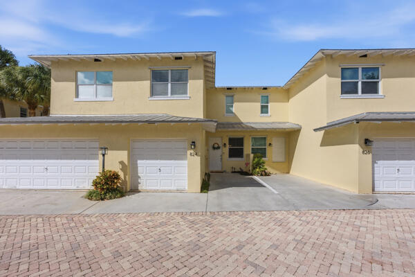 824 SE 4th Ct