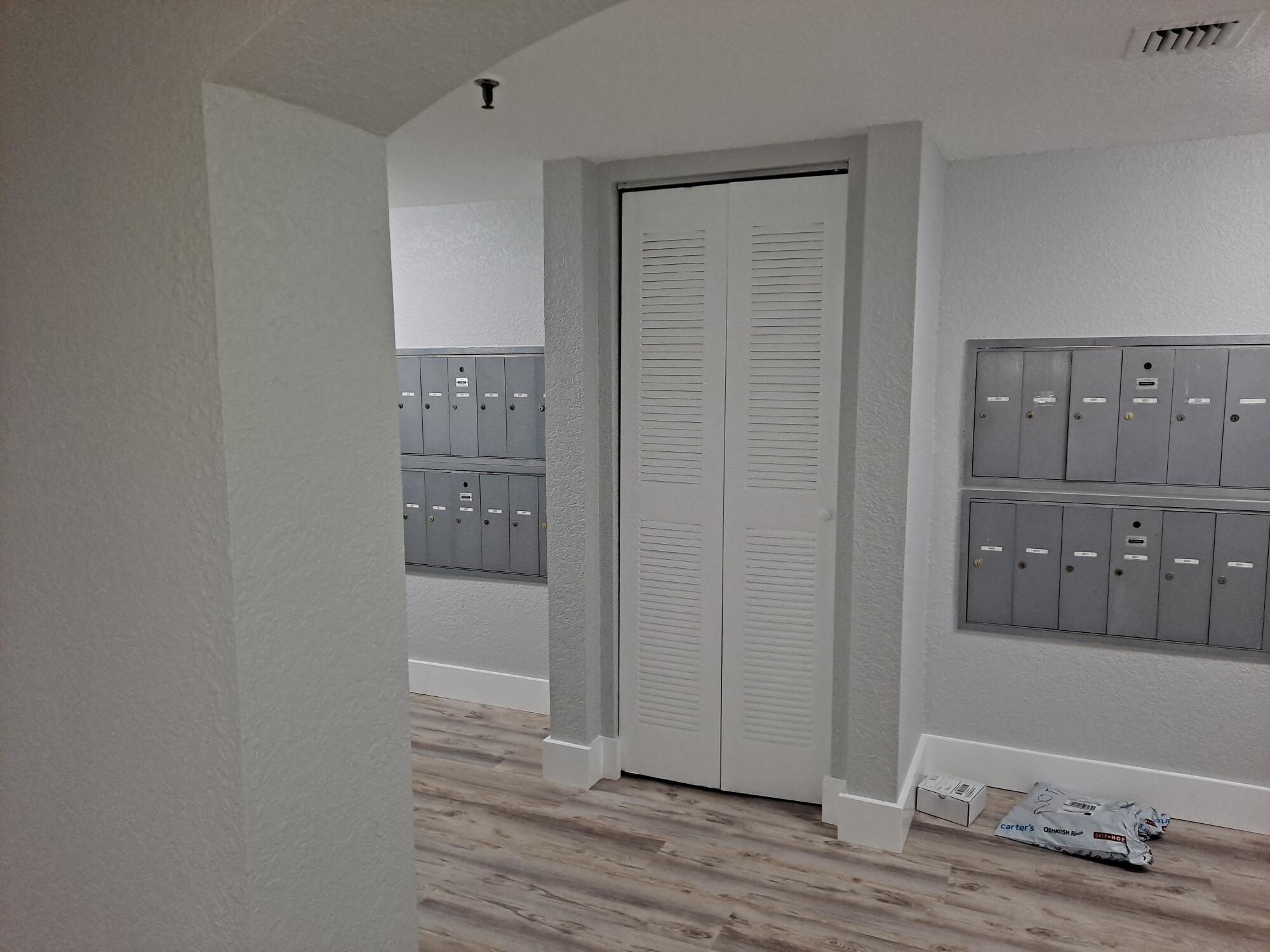 450 Egret Circle