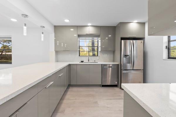 6085 N Sabal Palm Boulevard 109