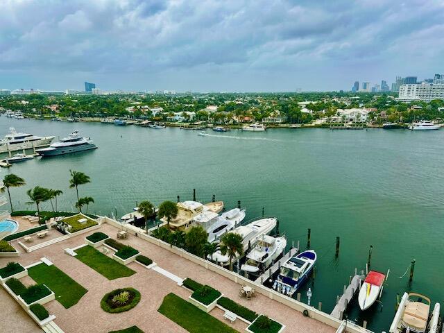 1 Las Olas Circle 1009