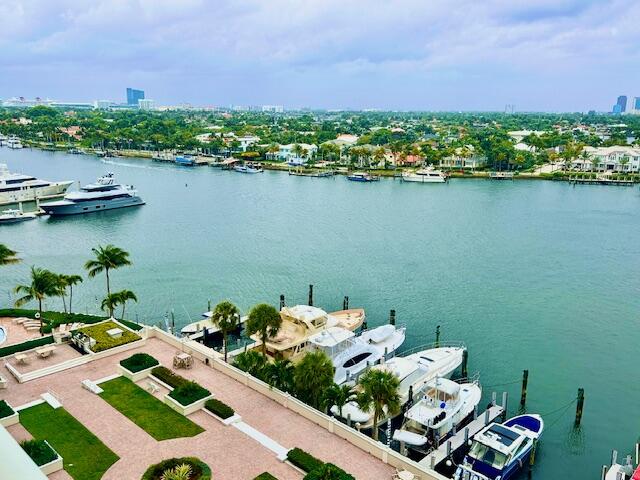1 Las Olas Circle 1009