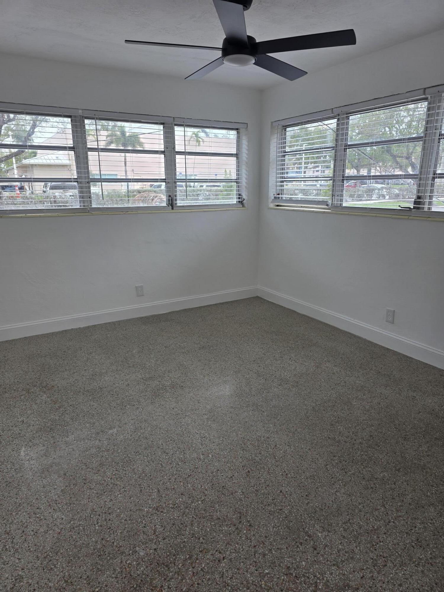 304 SE 4th Avenue 1-2