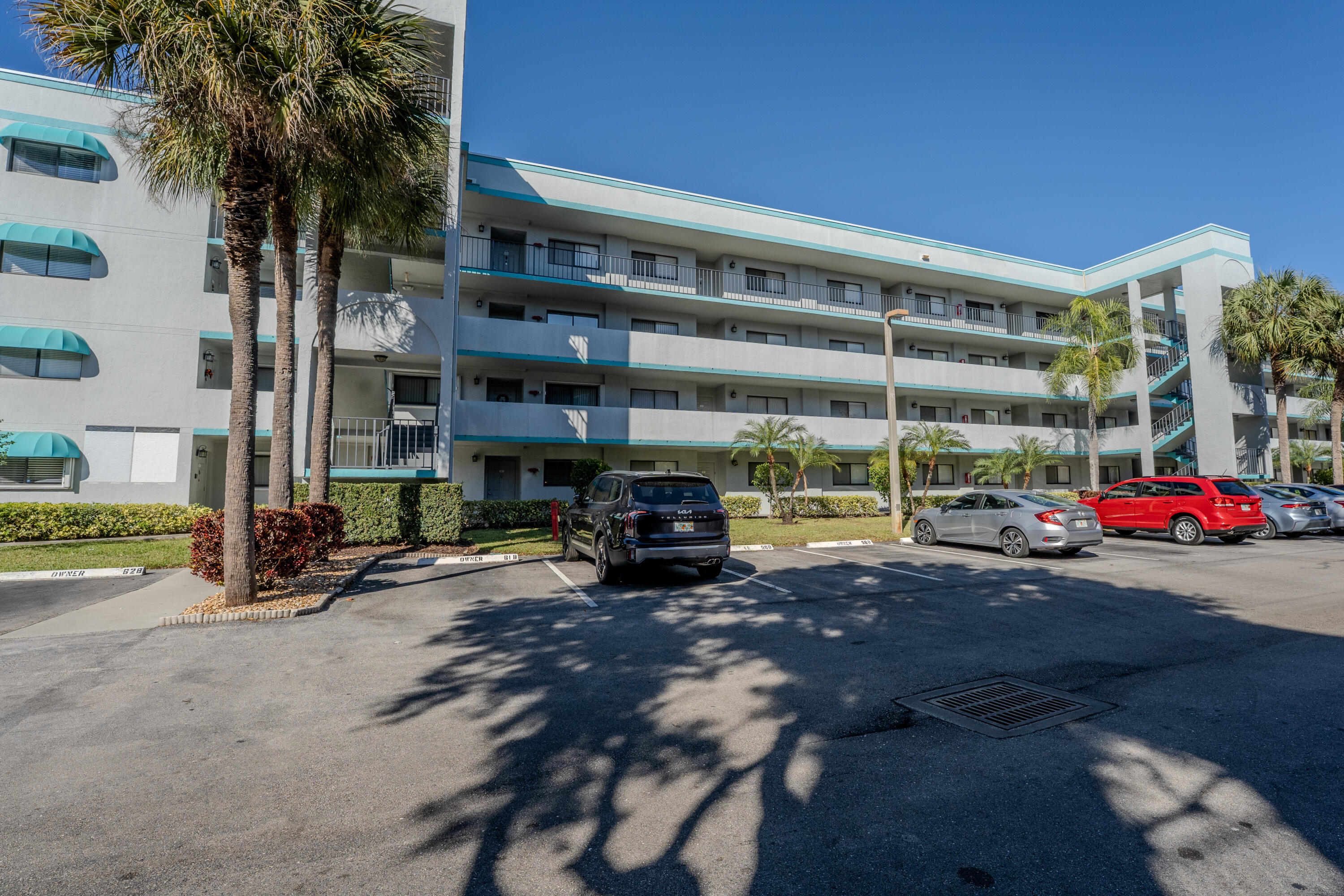 4725 E Lucerne Lakes Blvd Boulevard E 203
