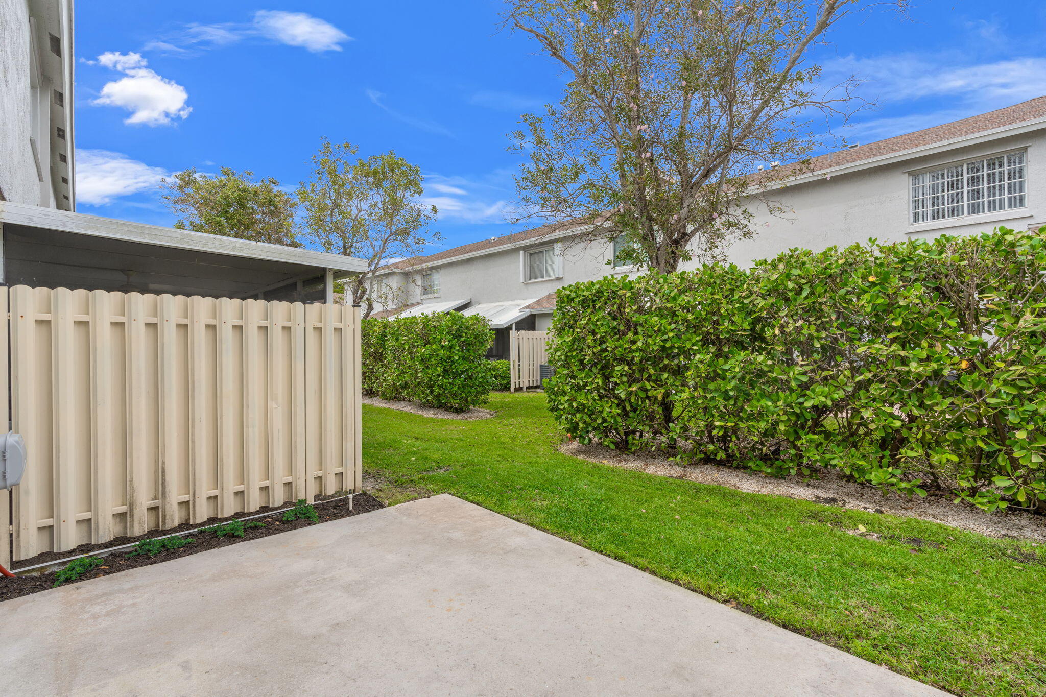 4759 SW 14th Court