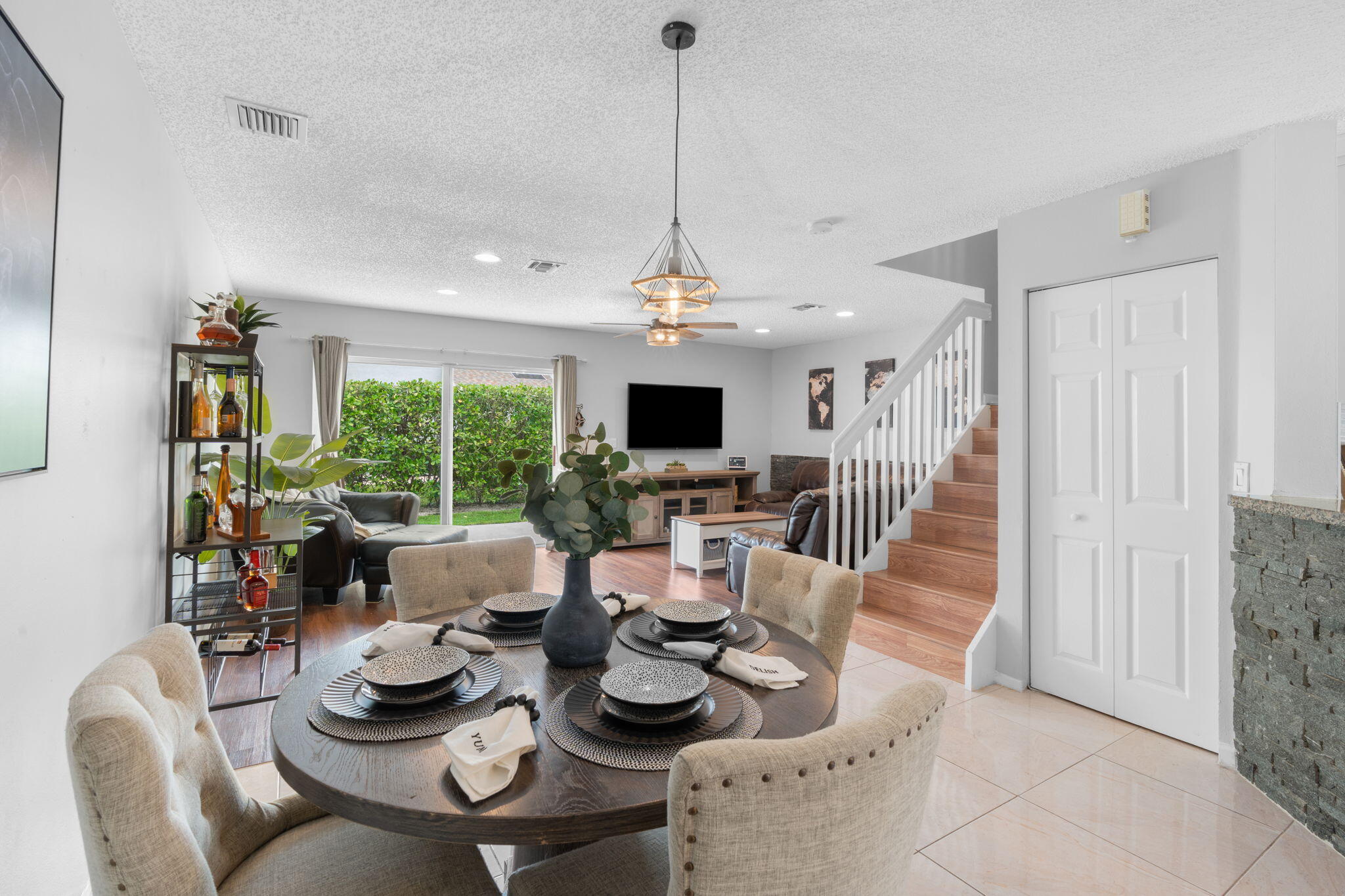 4759 SW 14th Court