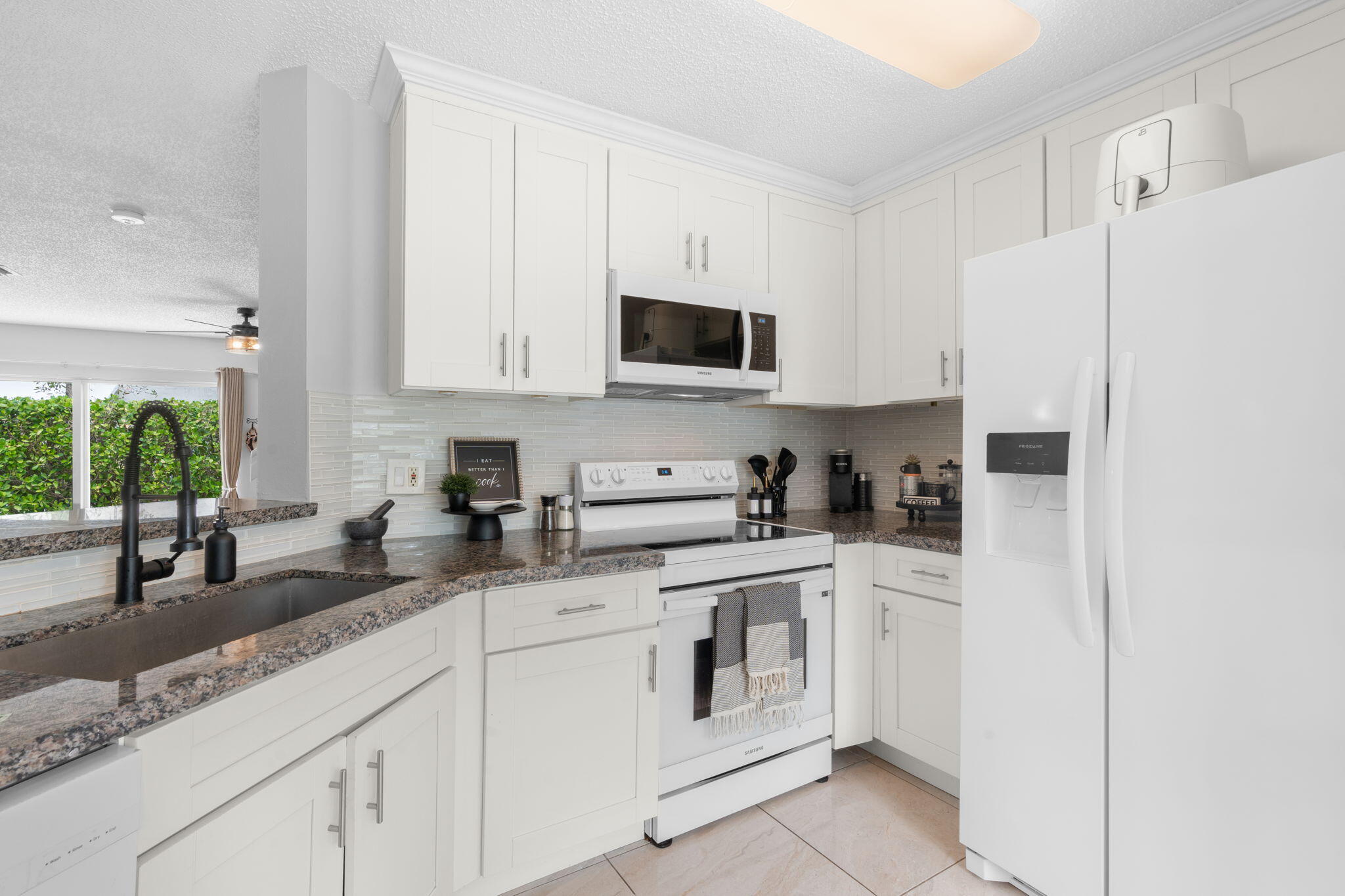 4759 SW 14th Court