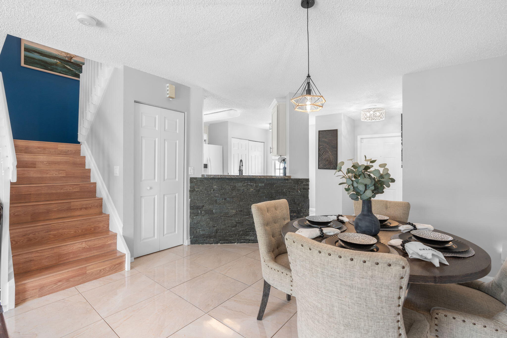 4759 SW 14th Court