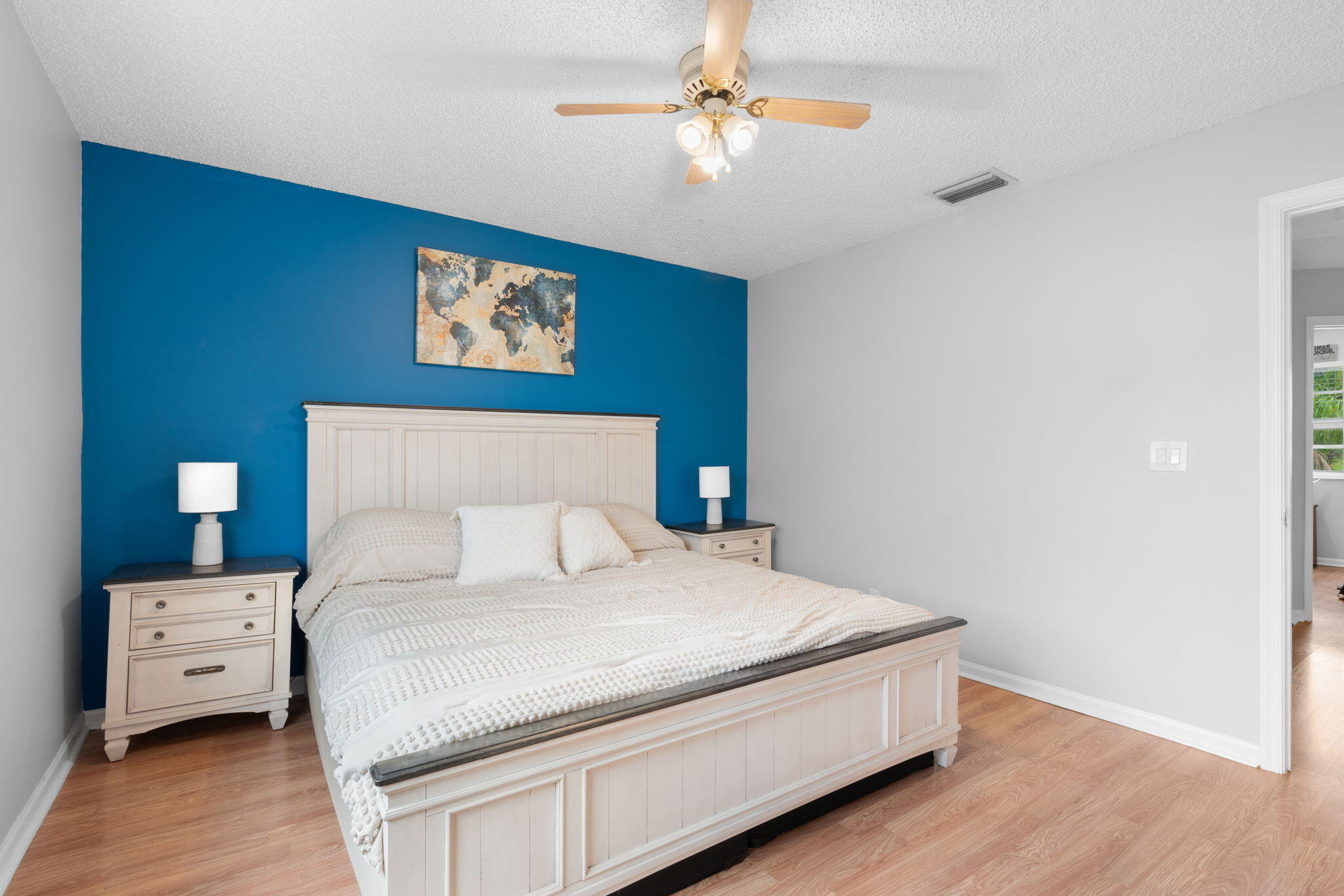 4759 SW 14th Court