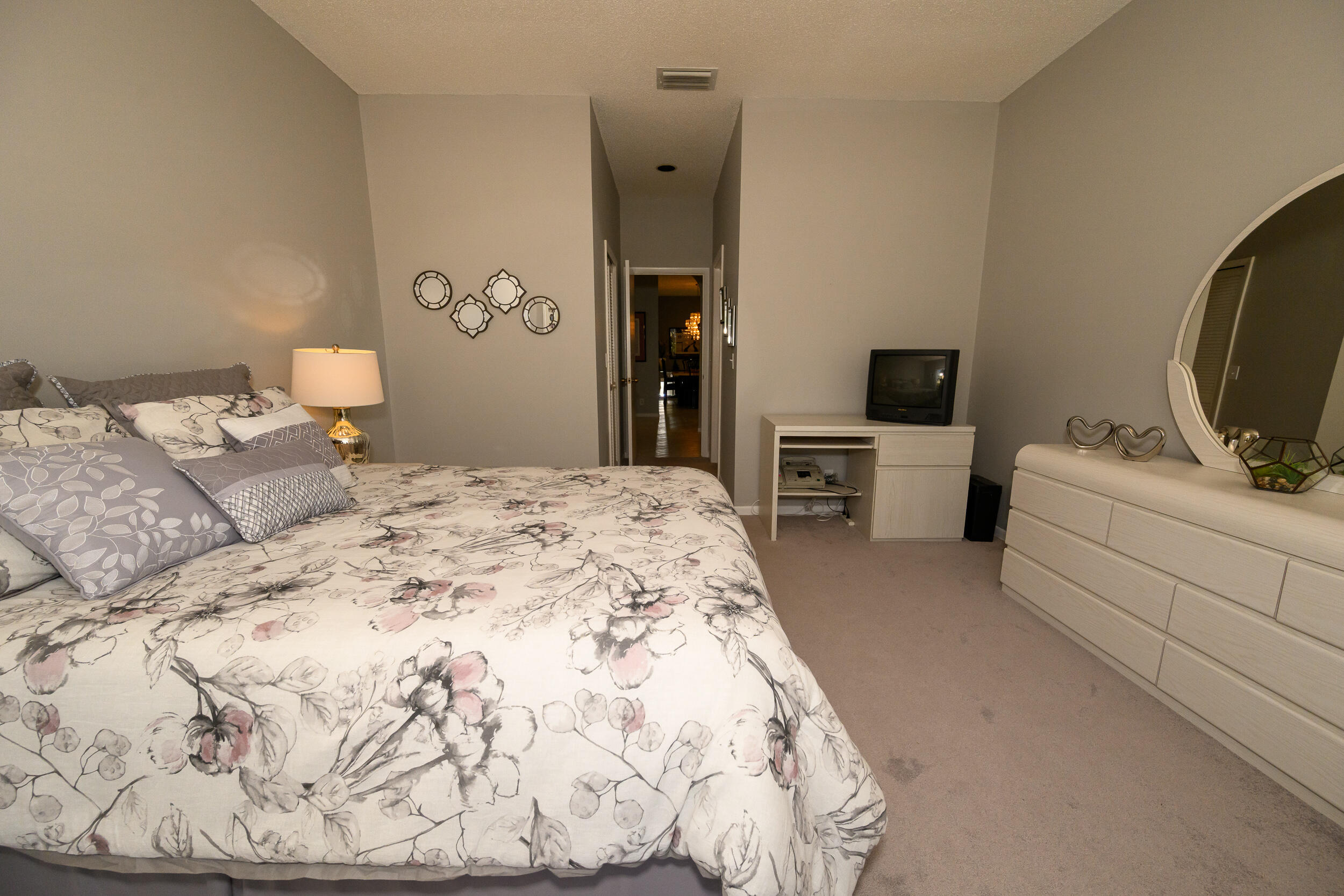 7680 Mansfield Hollow Road