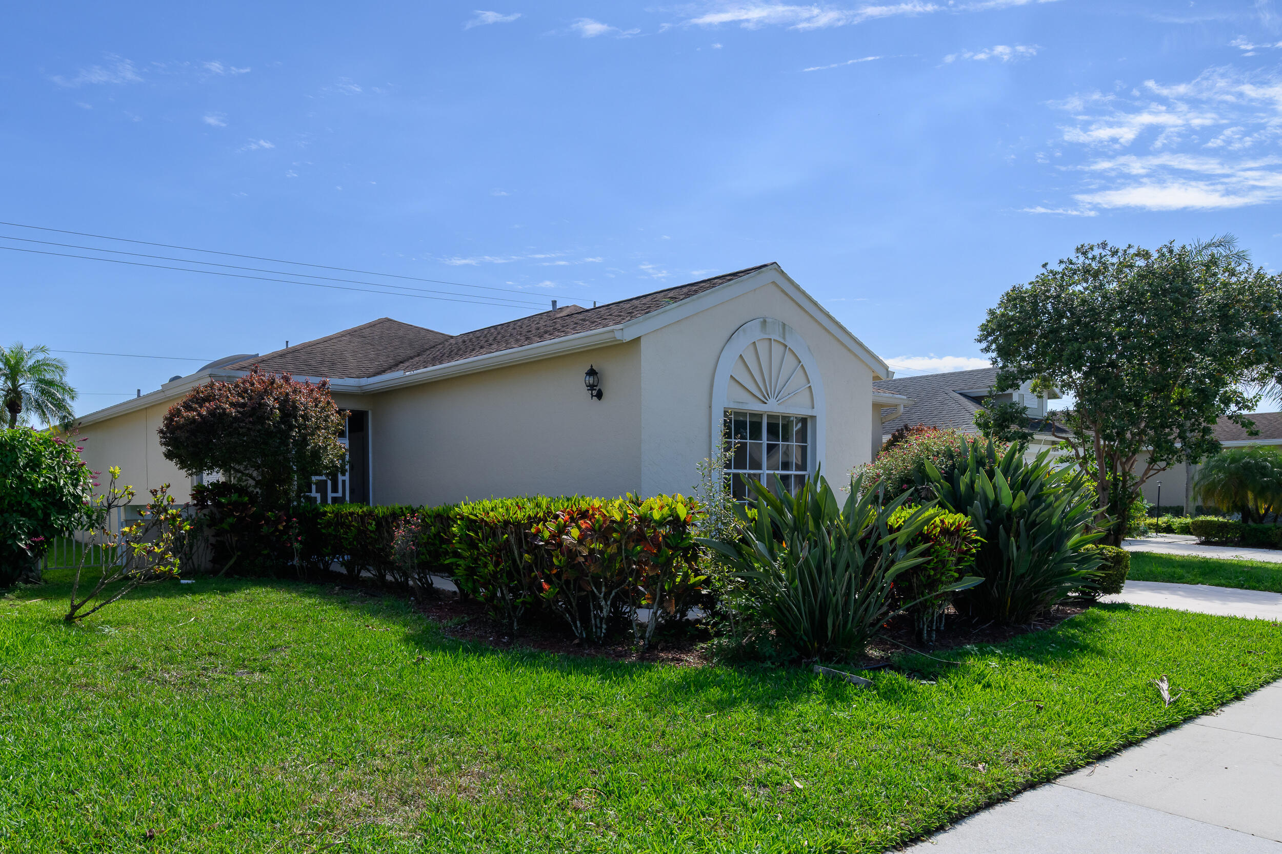 7680 Mansfield Hollow Road