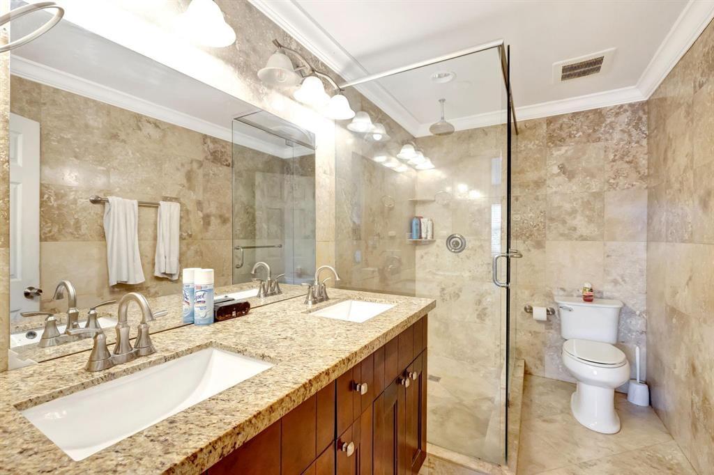 8605 W Sample Road 311