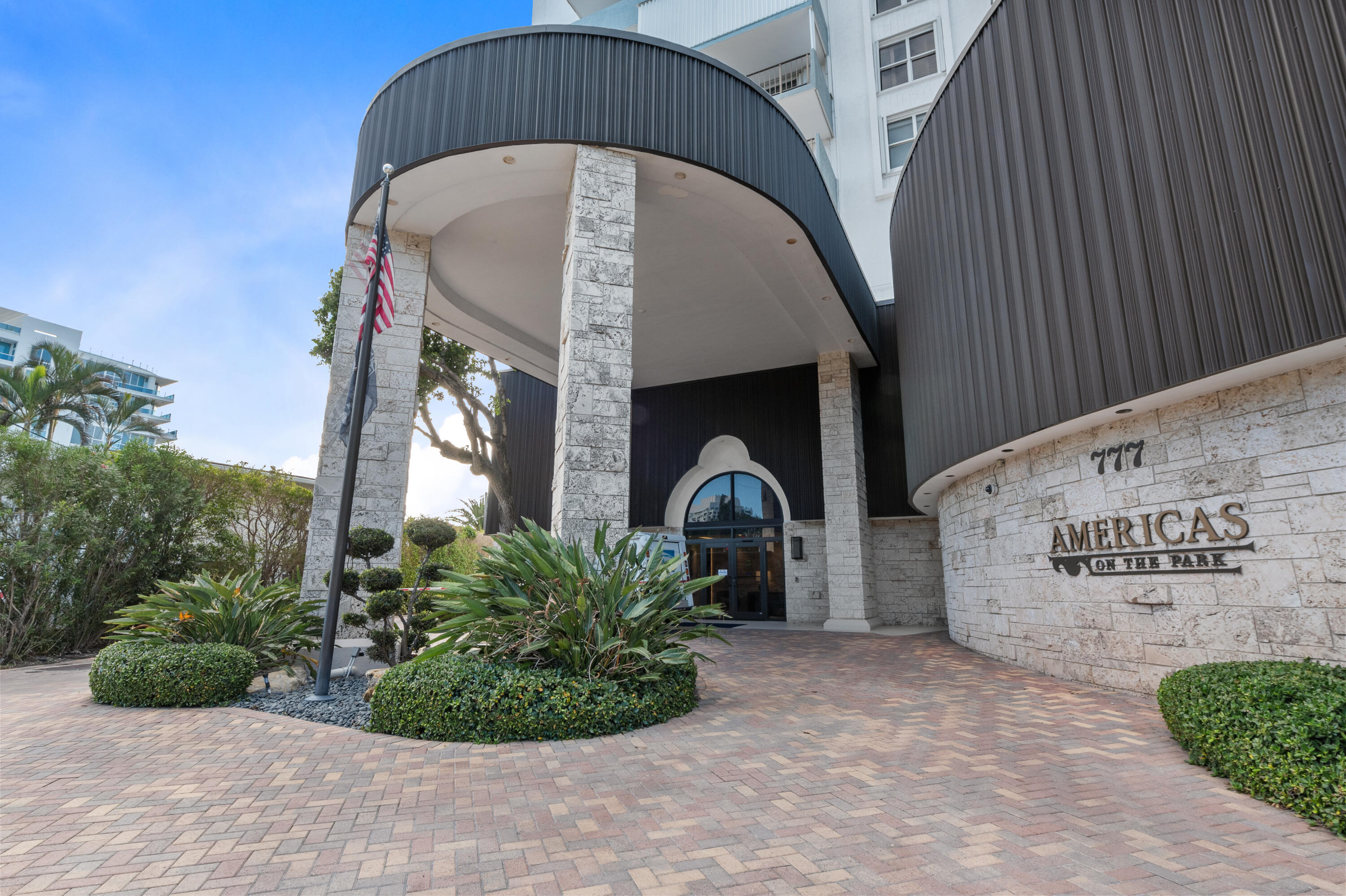 777 NE Bayshore Drive 705