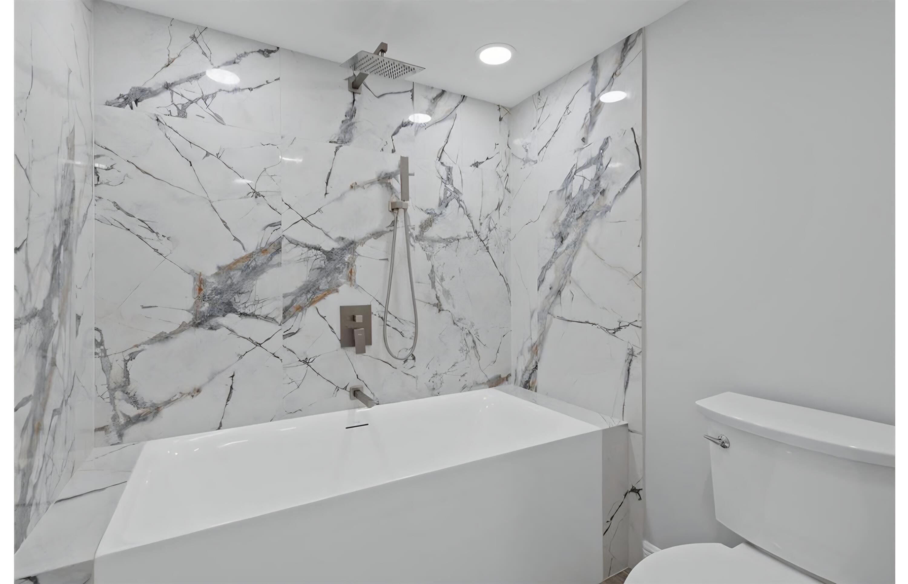 777 NE Bayshore Drive 705