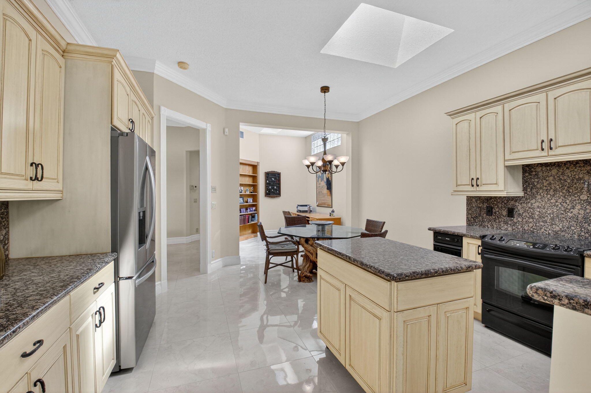 5413 Ascot Bend