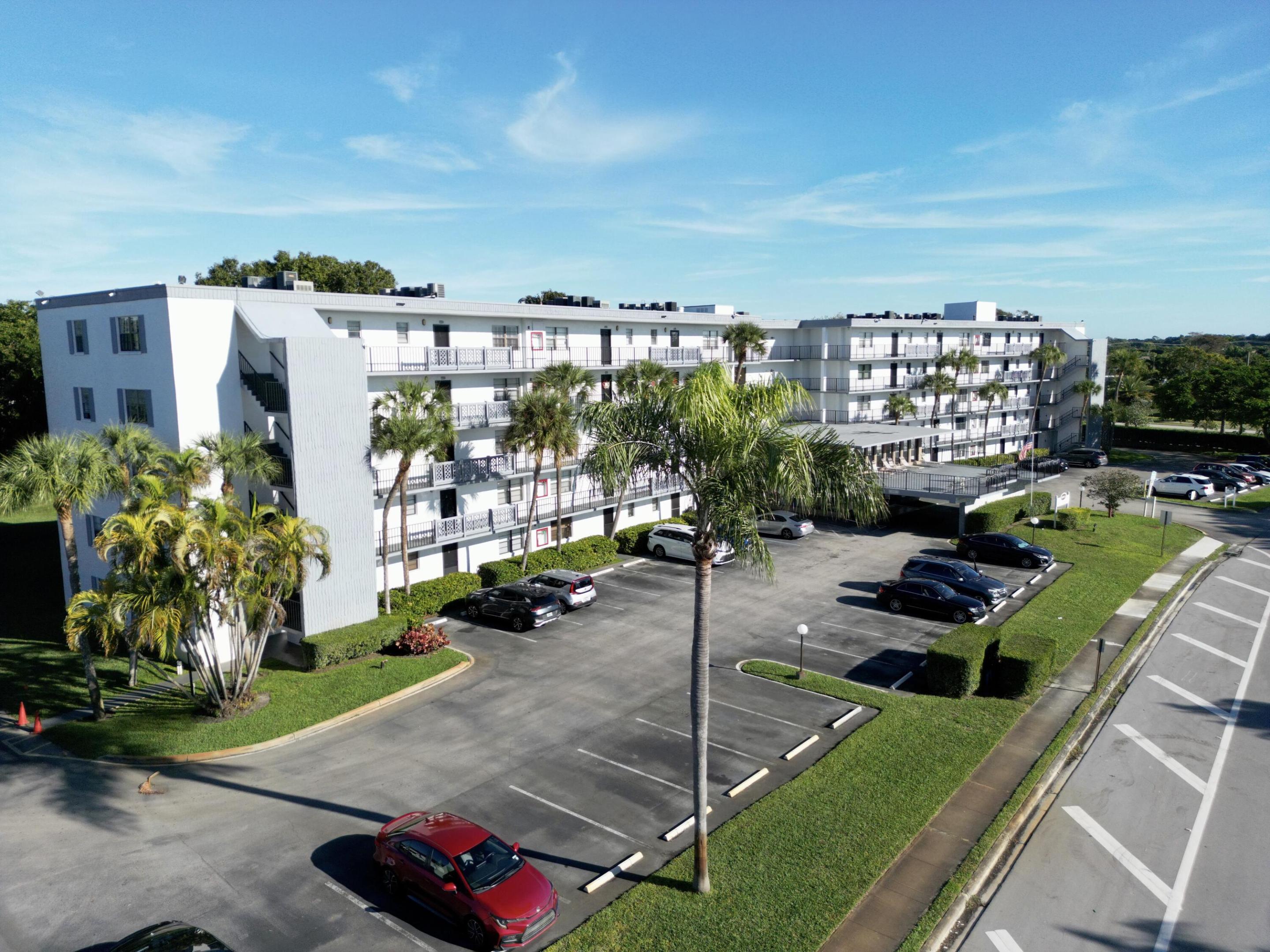 9235 SW 8th Street 512