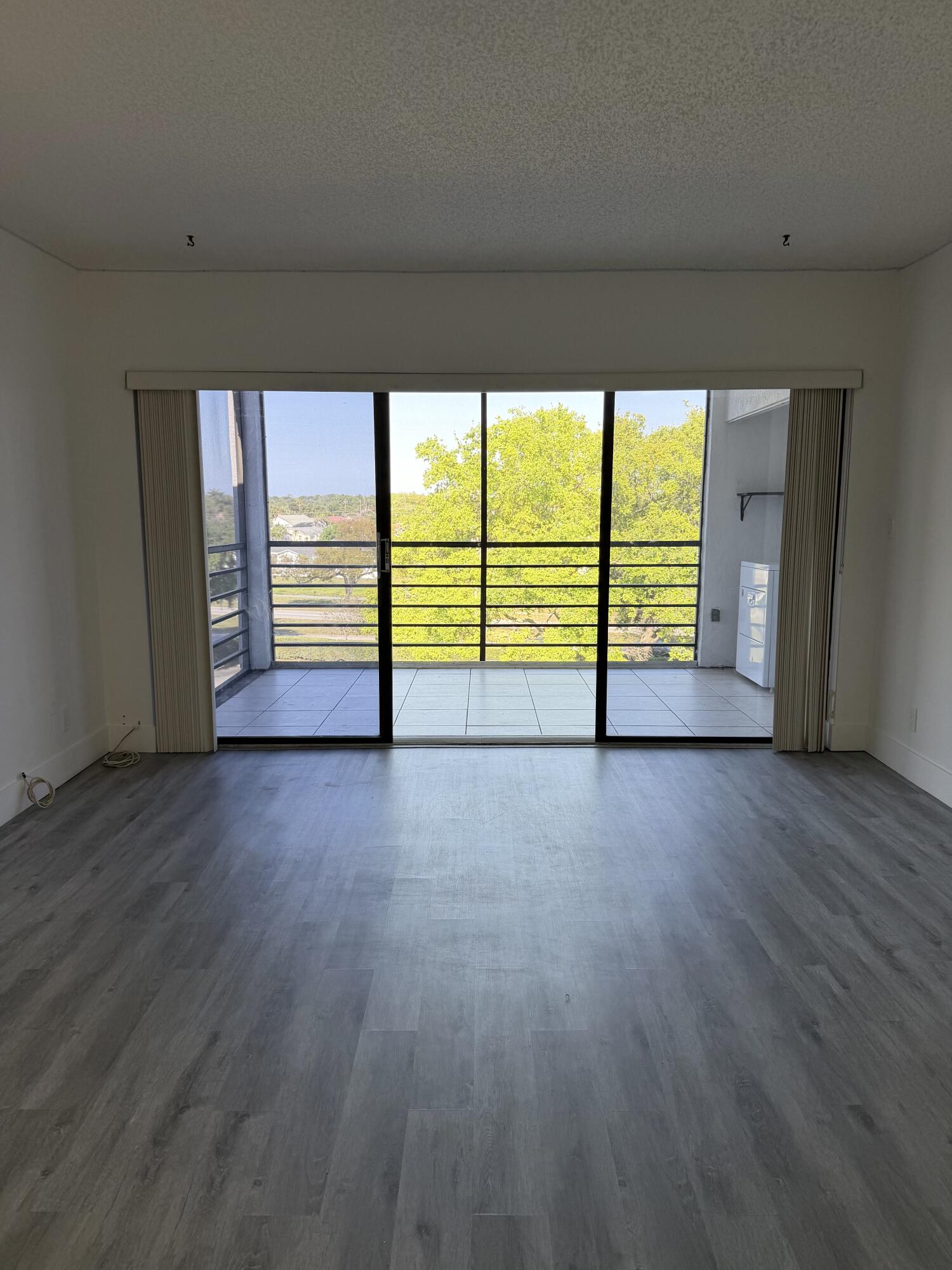 9235 SW 8th Street 512