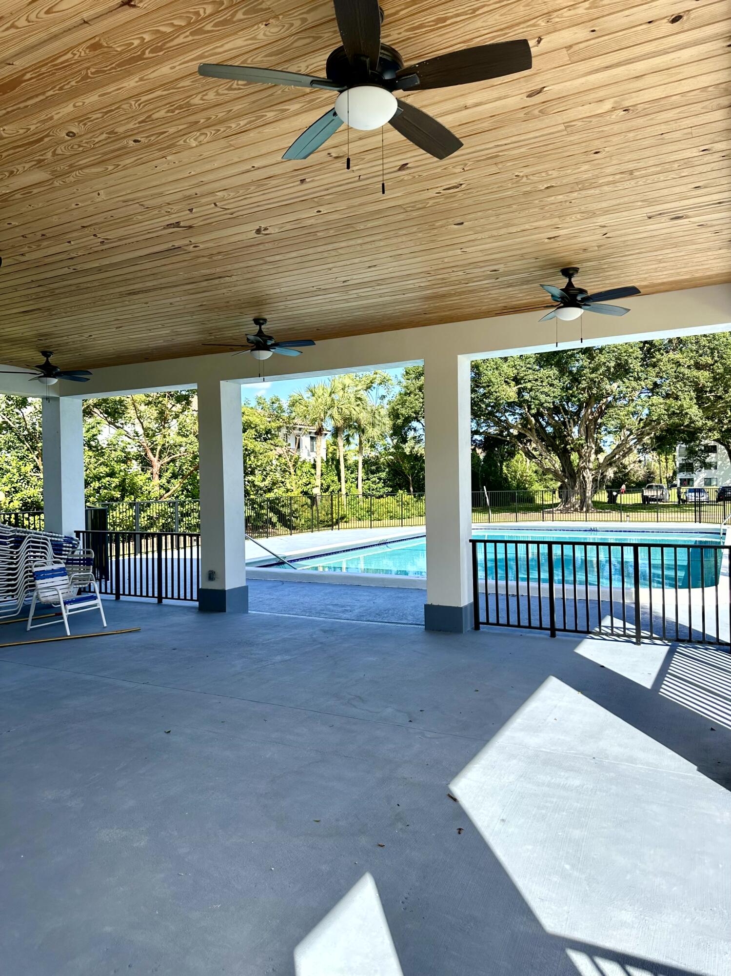 9235 SW 8th Street 512