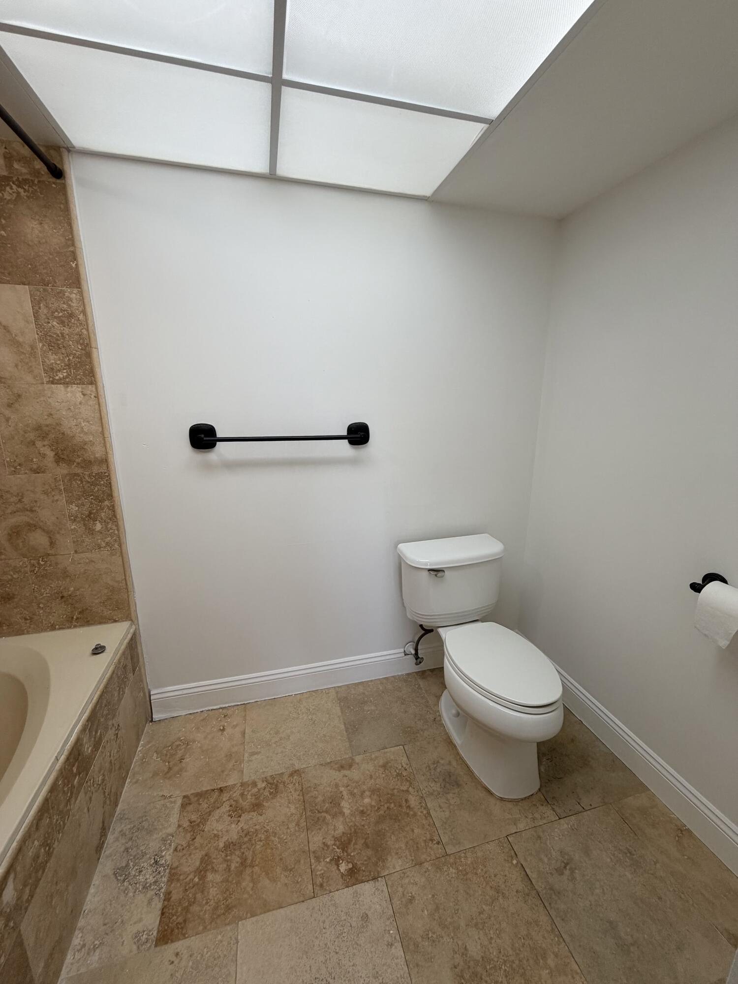 9235 SW 8th Street 512