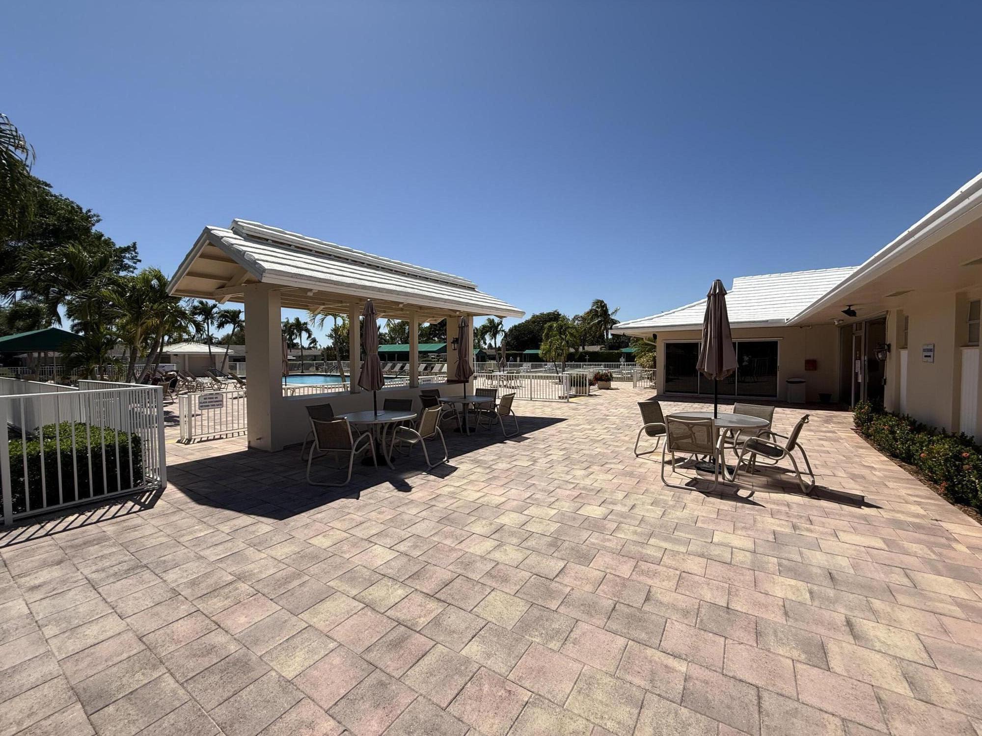 8540 Chevy Chase Drive 8540