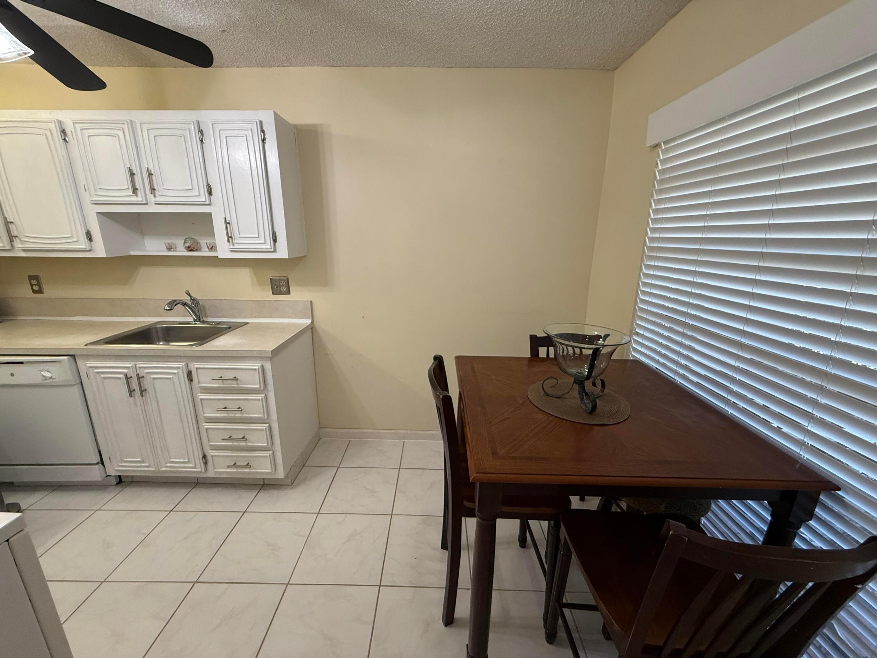 8540 Chevy Chase Drive 8540