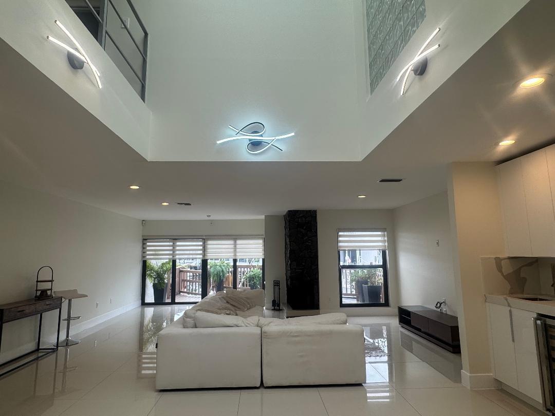 1127 Boca Cove Lane